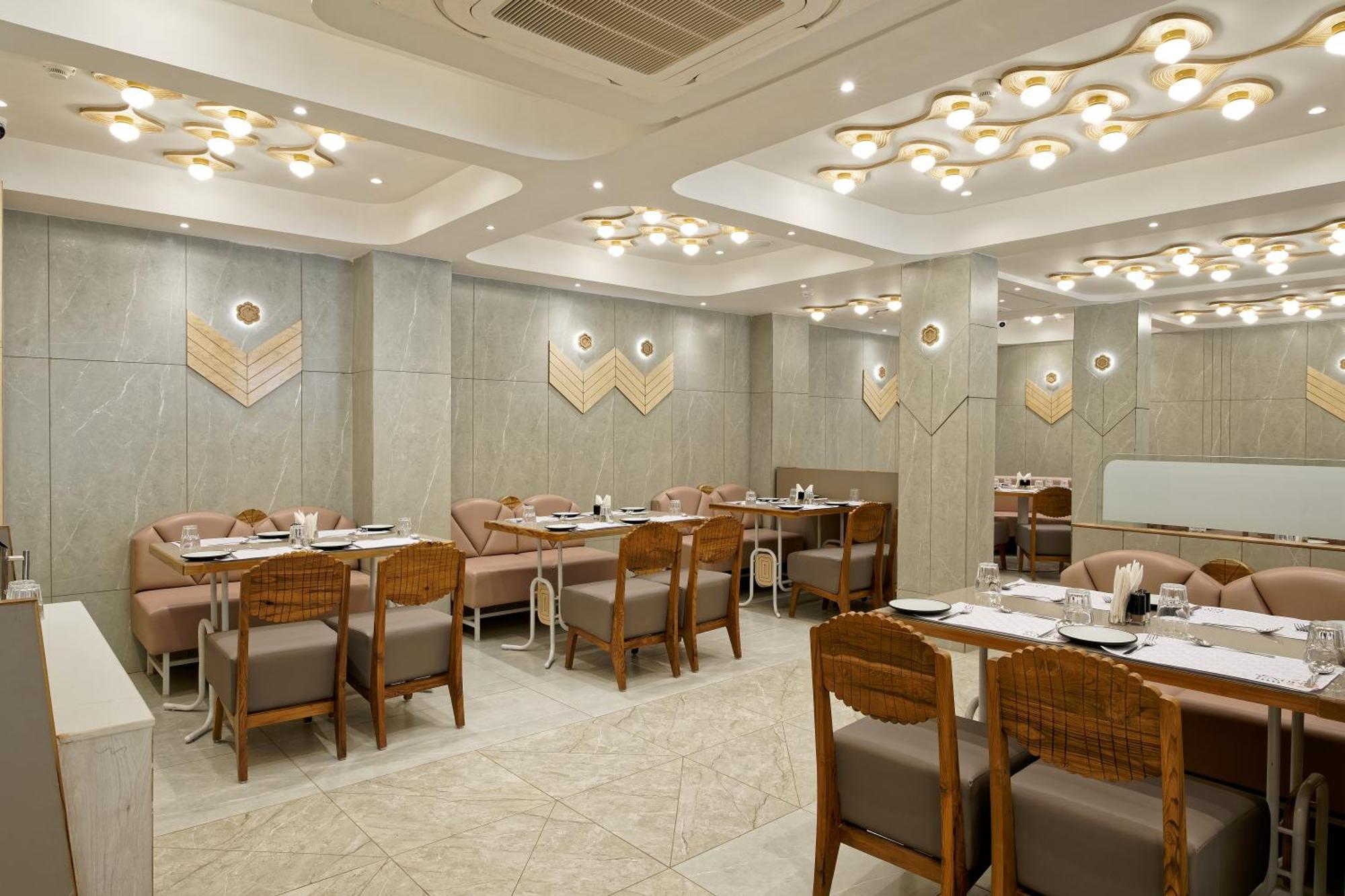Exora Inn Ahmedabad Eksteriør bilde