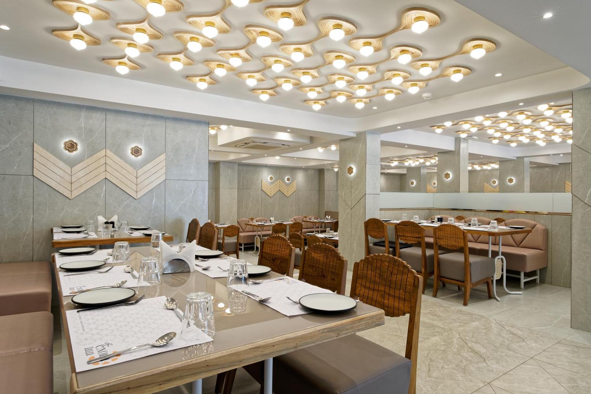 Exora Inn Ahmedabad Eksteriør bilde