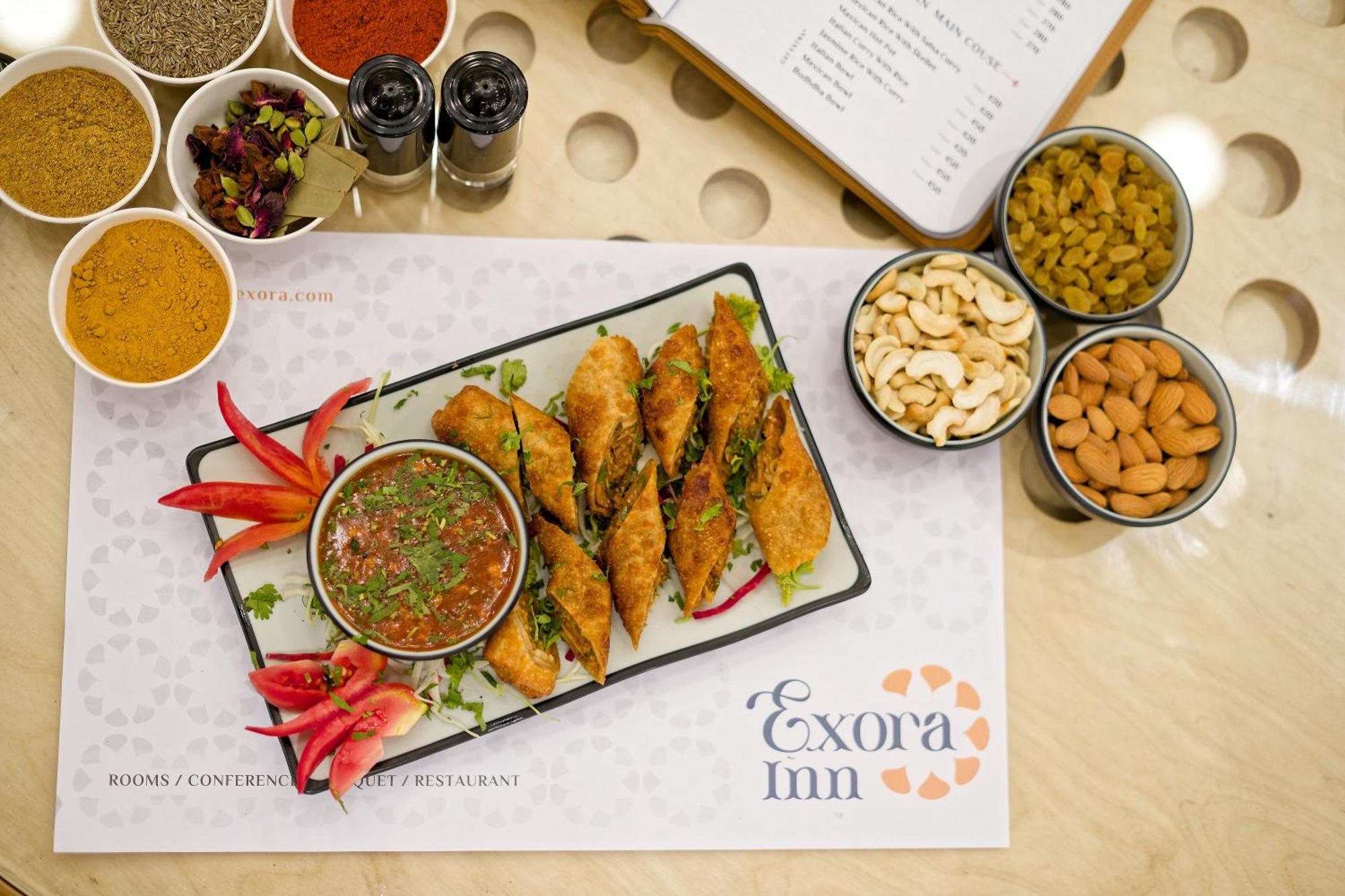 Exora Inn Ahmedabad Eksteriør bilde