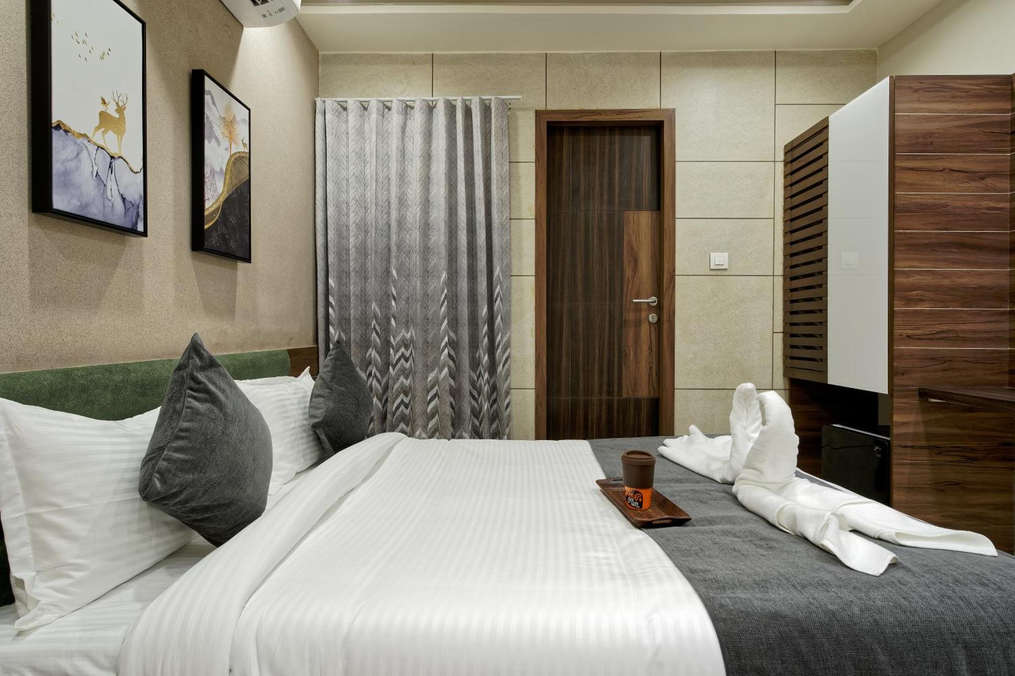 Exora Inn Ahmedabad Eksteriør bilde